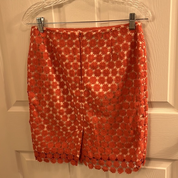 Talbots petite embroidered skirt - Picture 3 of 3